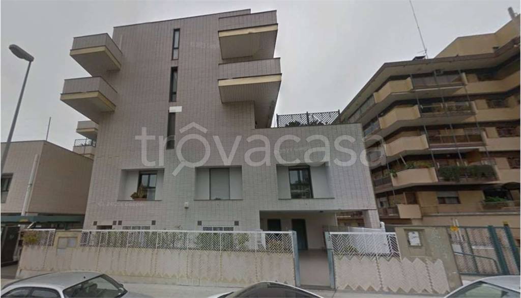ufficio in vendita a Bari in zona San Pasquale