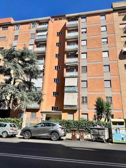 appartamento in vendita a Bari in zona Poggiofranco