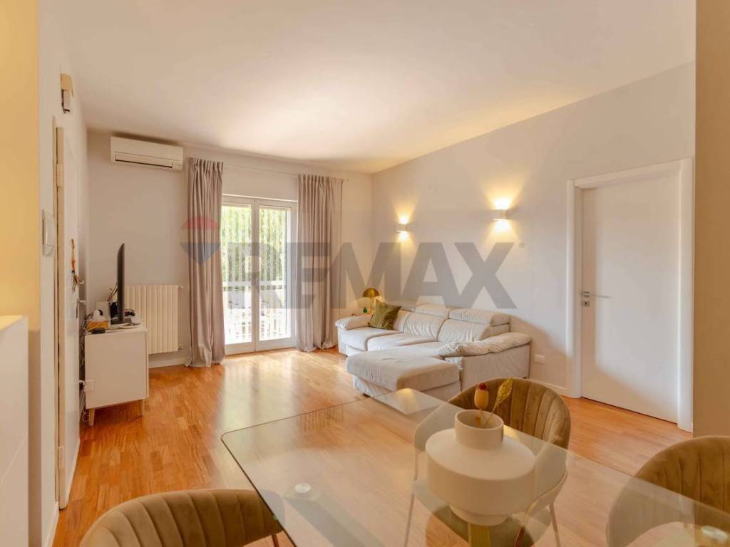 appartamento in vendita a Bari in zona Carbonara