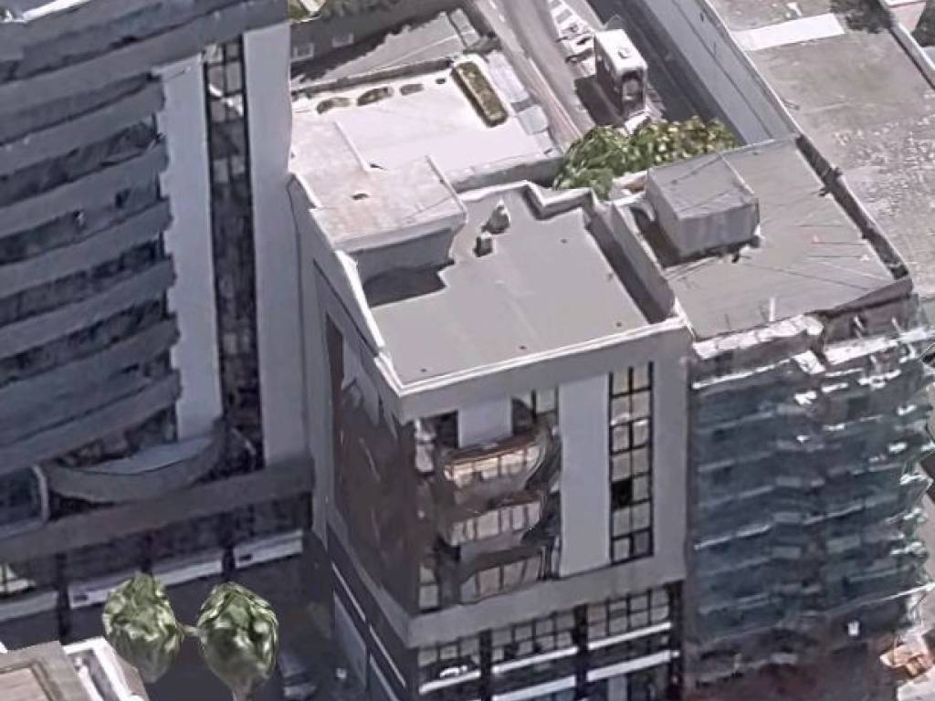 negozio in vendita a Bari in zona Mungivacca