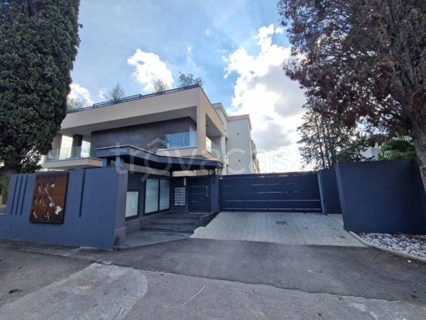 appartamento in vendita a Bari in zona Carbonara