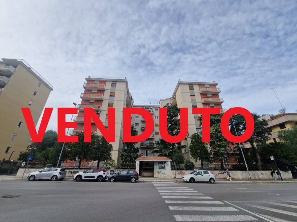 appartamento in vendita a Bari in zona Carrassi