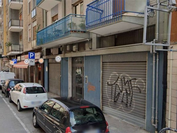negozio in vendita a Bari in zona San Pasquale