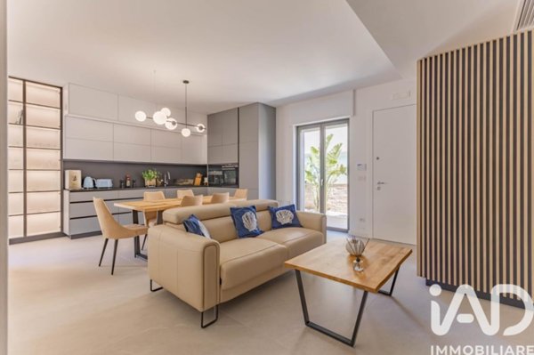 casa indipendente in vendita a Bari in zona Santo Spirito