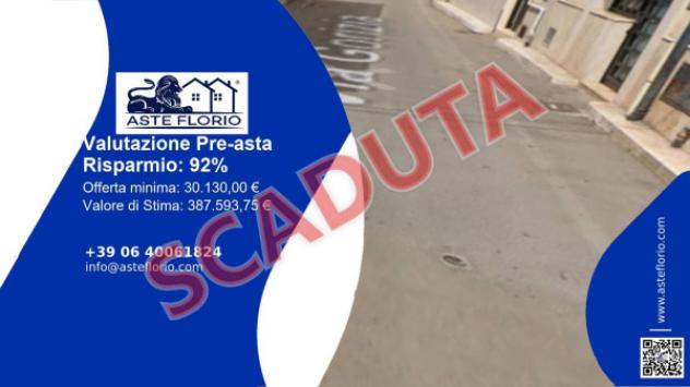 locale commerciale in vendita a Bari