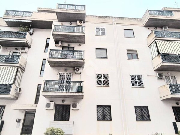 appartamento in vendita a Bari in zona Carbonara
