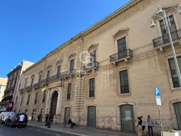 intera palazzina in vendita a Bari in zona Murat