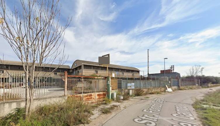 locale commerciale in vendita a Bari in zona Ceglie del Campo