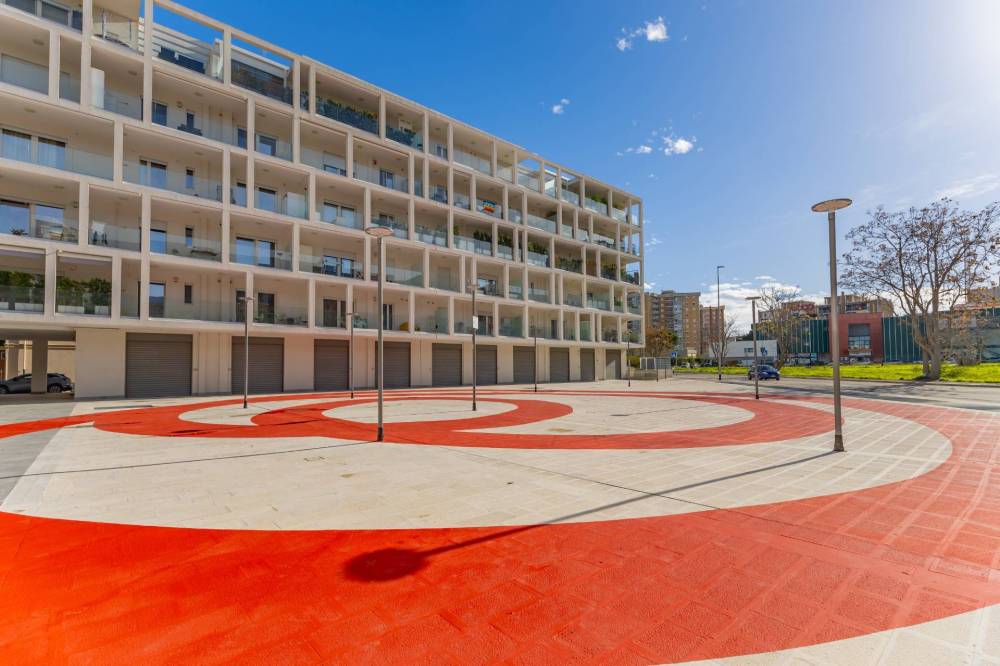 locale commerciale in vendita a Bari in zona Libertà