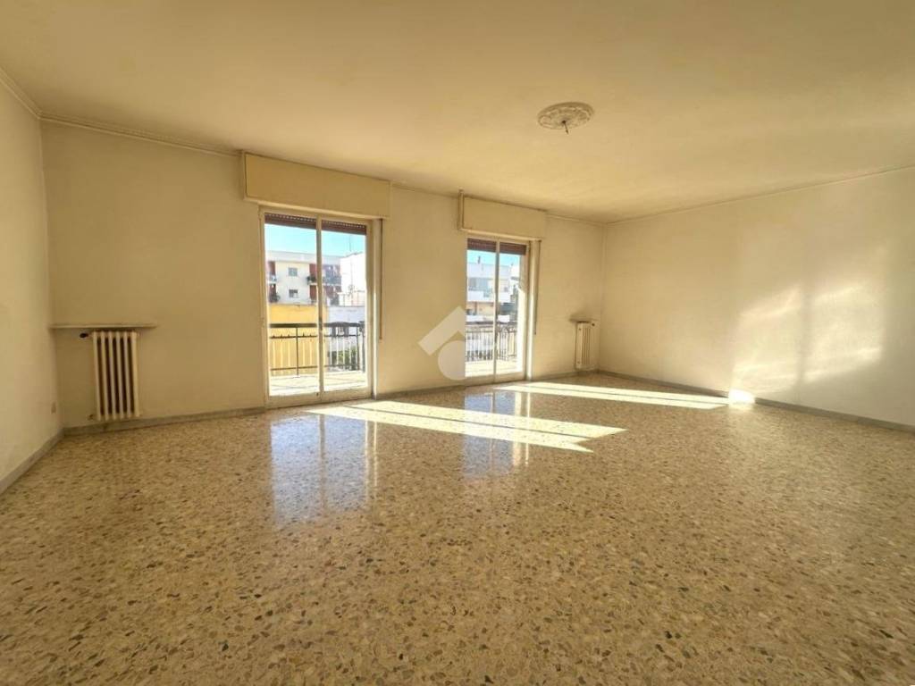 appartamento in vendita a Bari in zona Palese/Macchie