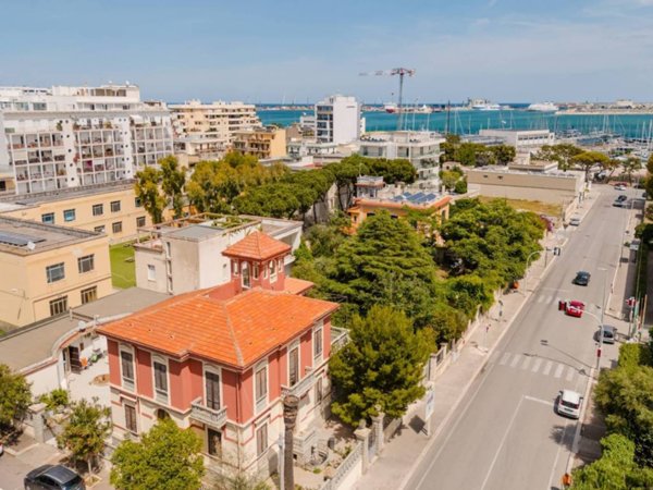 casa indipendente in vendita a Bari in zona Marconi
