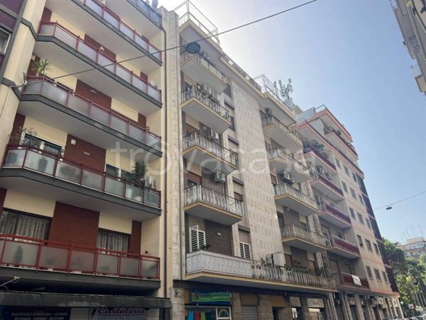 negozio in vendita a Bari in zona Murat