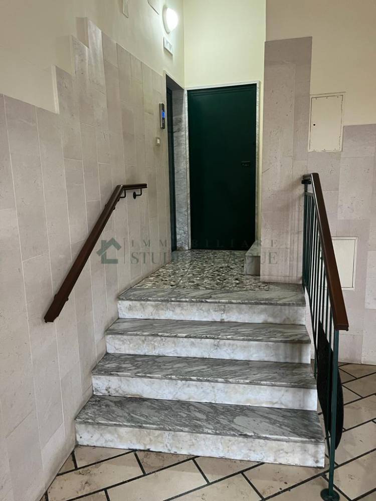 casa indipendente in vendita a Bari in zona Libertà