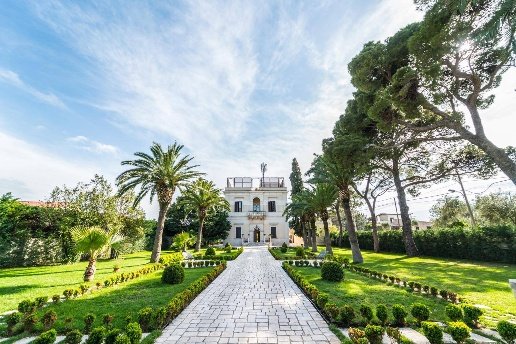 casa indipendente in vendita a Bari in zona Santo Spirito