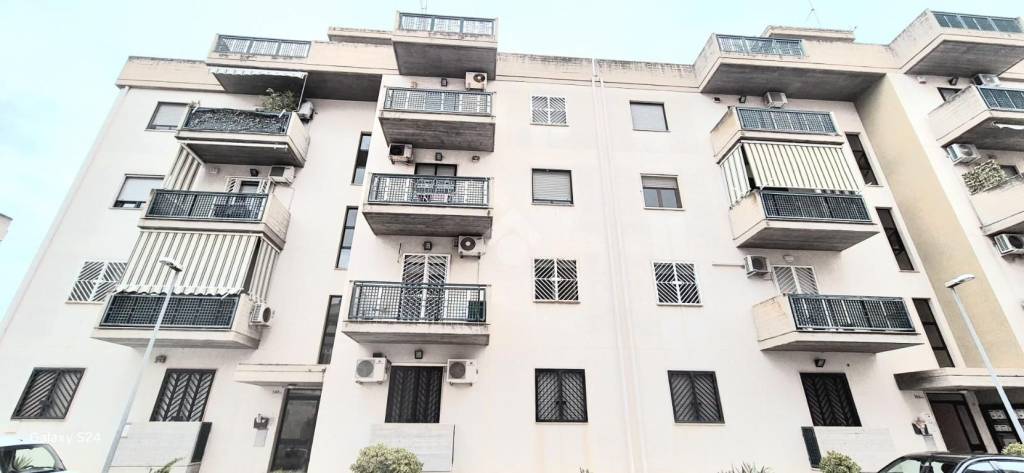 appartamento in vendita a Bari in zona Carbonara