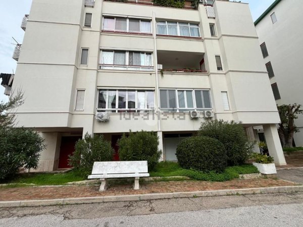 appartamento in vendita a Bari in zona Torre a Mare