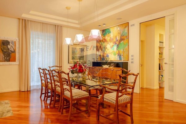 casa indipendente in vendita a Bari in zona Poggiofranco