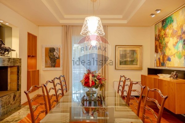 casa indipendente in vendita a Bari in zona Poggiofranco