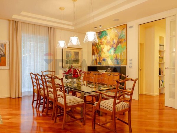 casa indipendente in vendita a Bari in zona Mungivacca