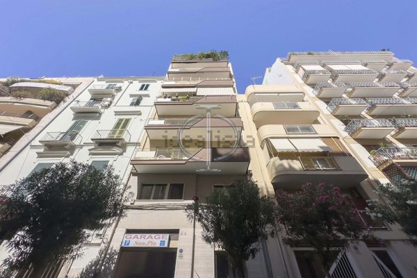 appartamento in vendita a Bari in zona Murat