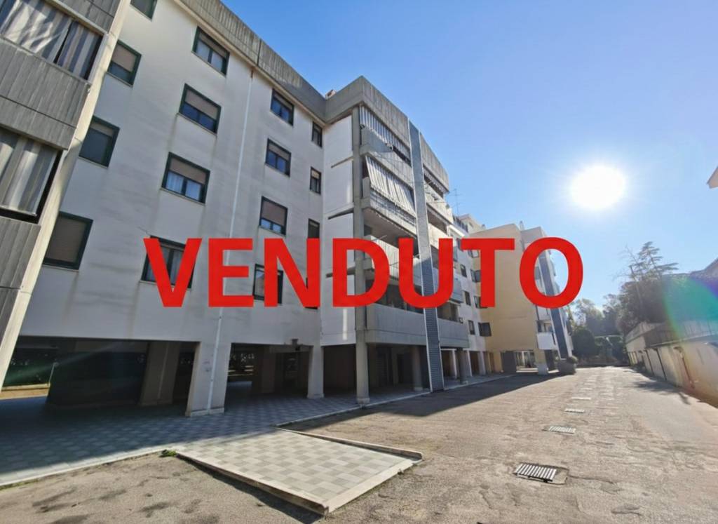 appartamento in vendita a Bari in zona Palese/Macchie