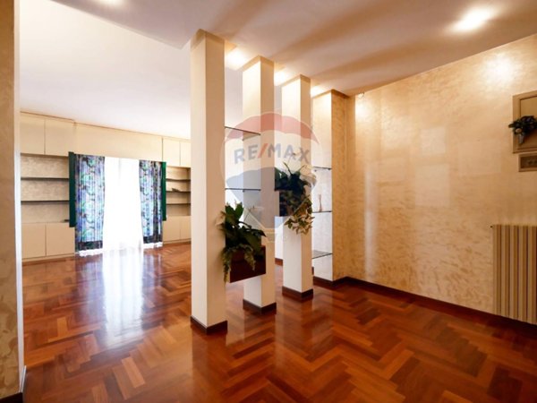 appartamento in vendita a Bari in zona Carrassi