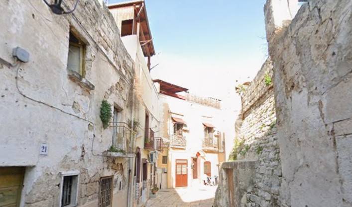 casa indipendente in vendita a Bari in zona Ceglie del Campo