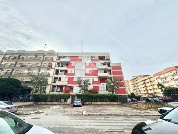 appartamento in vendita a Bari in zona Torre a Mare