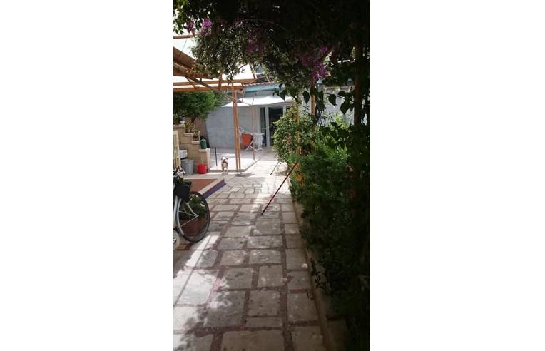 casa indipendente in vendita a Bari in zona Carbonara