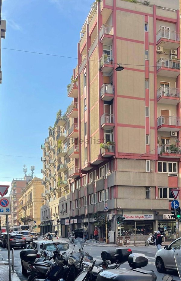 appartamento in vendita a Bari in zona Murat