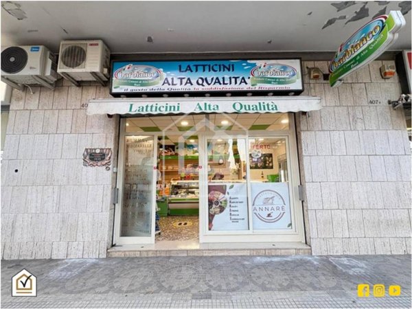 negozio in vendita a Bari in zona Poggiofranco