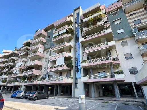 appartamento in vendita a Bari in zona Carbonara