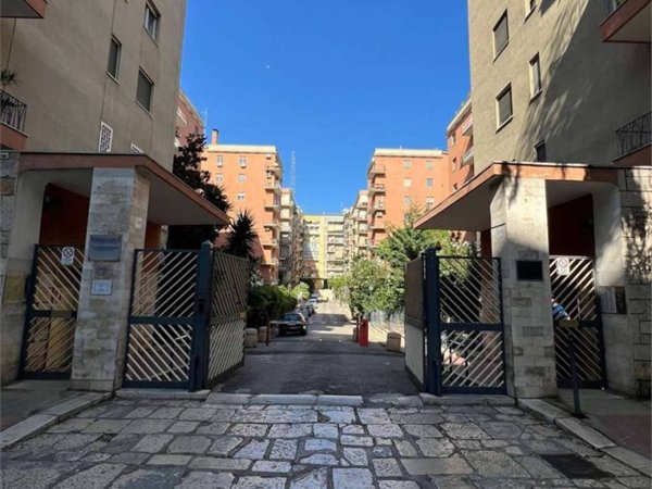 appartamento in vendita a Bari in zona Picone