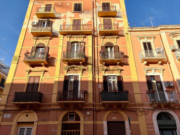 appartamento in vendita a Bari in zona Libertà