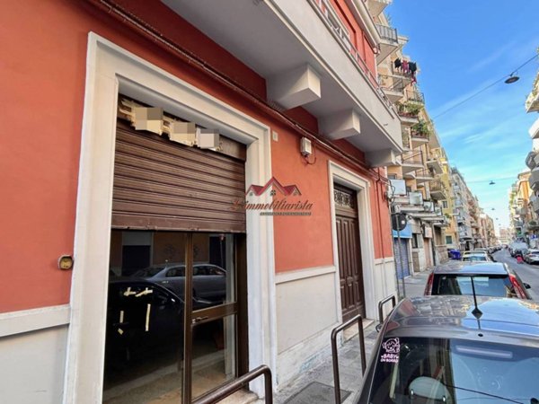 negozio in vendita a Bari in zona San Pasquale