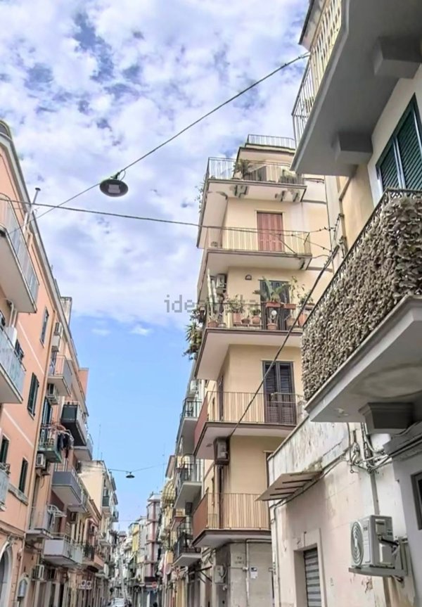 appartamento in vendita a Bari in zona Carrassi