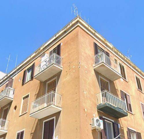 appartamento in vendita a Bari in zona Libertà