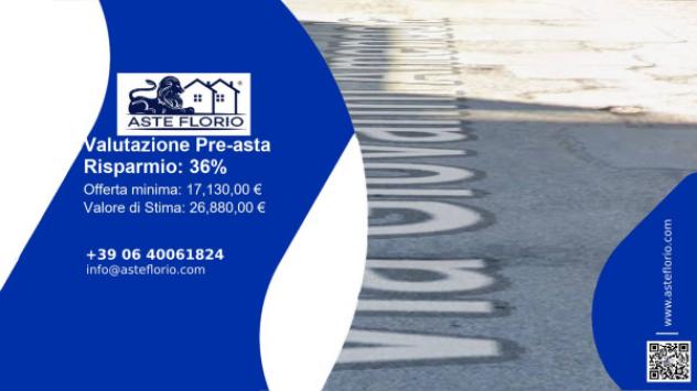 locale commerciale in vendita a Bari