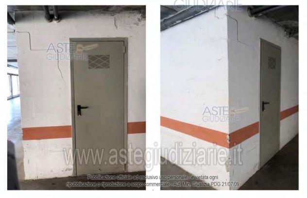 locale commerciale in vendita a Bari