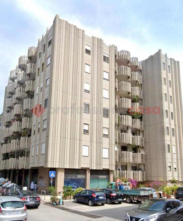 ufficio in vendita a Bari in zona San Pasquale