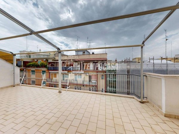 appartamento in vendita a Bari in zona Carrassi