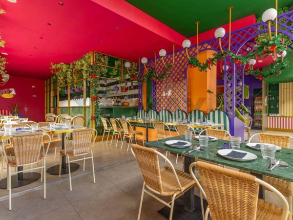 negozio in vendita a Bari in zona Poggiofranco