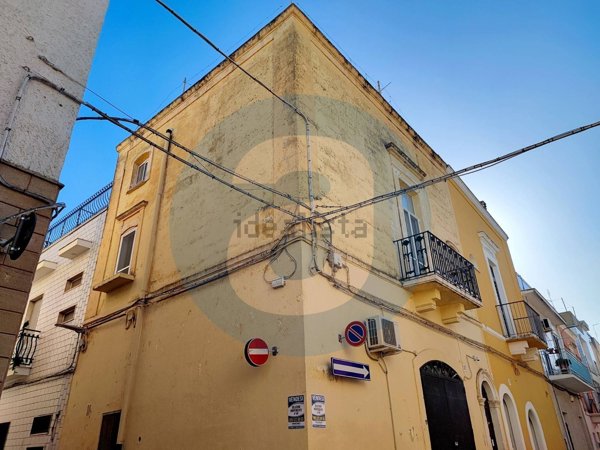 casa indipendente in vendita a Bari in zona Ceglie del Campo