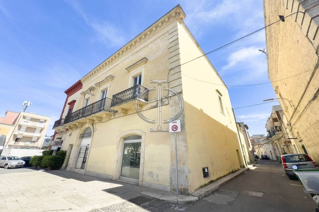 quadrivano in vendita a Bari in zona Carbonara