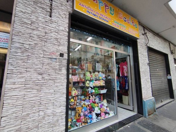 negozio in vendita a Bari in zona San Pasquale
