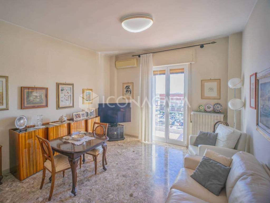 appartamento in vendita a Bari in zona Torre a Mare