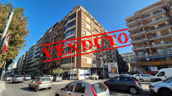 appartamento in vendita a Bari in zona Carrassi