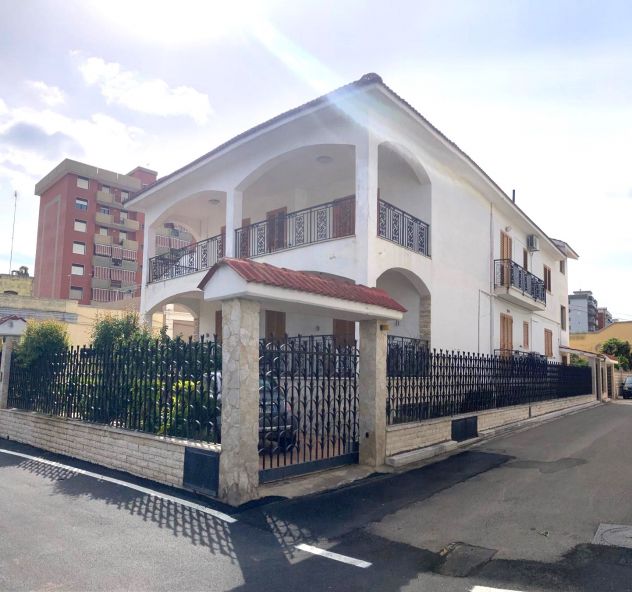 casa indipendente in vendita a Bari in zona Ceglie del Campo
