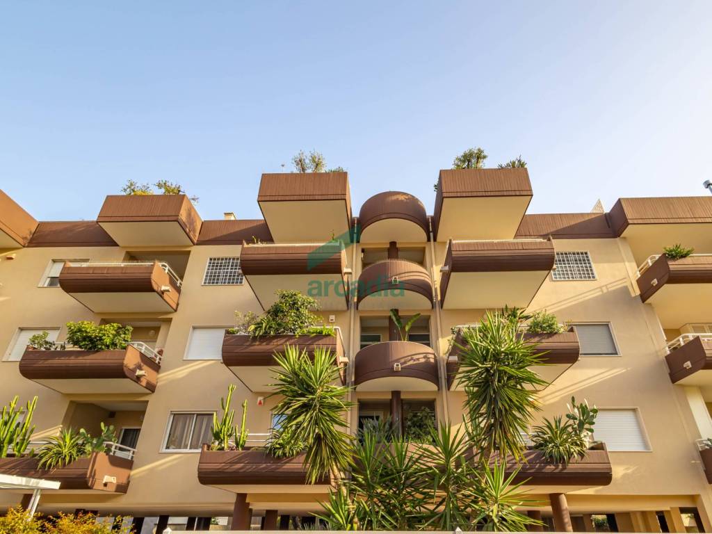 appartamento in vendita a Bari in zona Carbonara