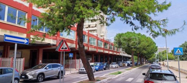 quadrivano in vendita a Bari in zona Poggiofranco